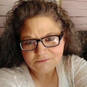 Meet your Posher, Clydetta